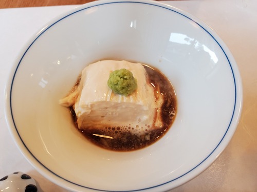 蕎麦懐石の「遊釣亭」へ行く。 蕎麦懐石の「遊釣亭」へ行く。