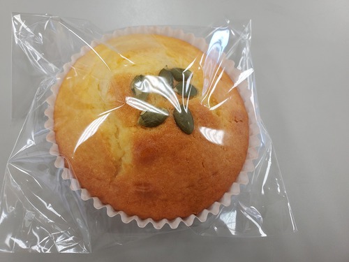 あさ4時から焼いたカップケーキをいただいた。 あさ4時から焼いたカップケーキをいただいた。