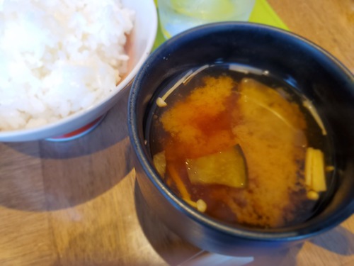 今日はふたりで街中ランチ「グリルアターブル」 今日はふたりで街中ランチ「グリルアターブル」