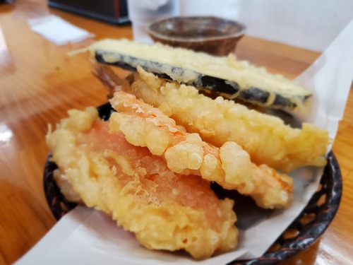 今日も羽立うどんだよ。 今日も羽立うどんだよ。