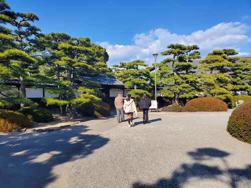 玉藻公園からトレジャ~~、孫と過ごした一日 玉藻公園からトレジャ~~、孫と過ごした一日