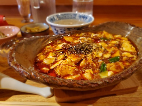 気になるランチ店「中国菜 竹林坊」へ行く。 気になるランチ店「中国菜 竹林坊」へ行く。