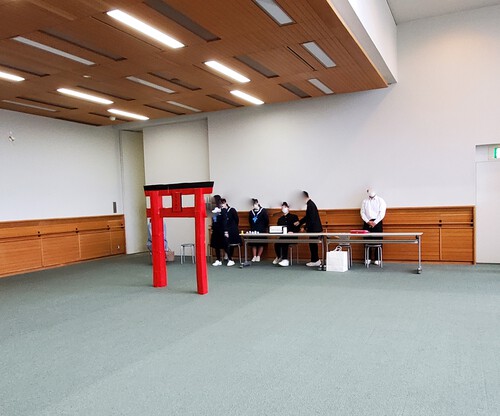 中学生に声をかけられて、楽しいワークショップ 中学生に声をかけられて、楽しいワークショップ
