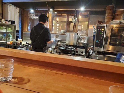 今日は、海老中華カレーを食べてみた。 今日は、海老中華カレーを食べてみた。