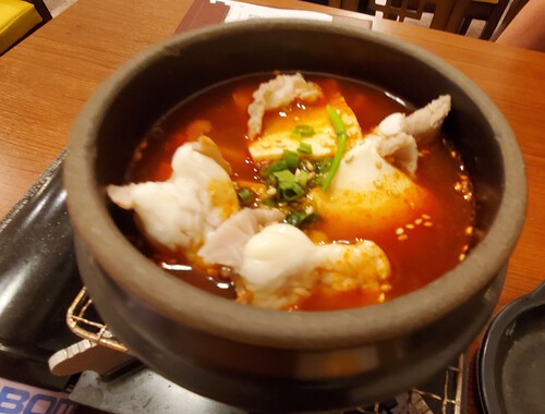 韓国へ行って本場の韓国料理が食べたくなった。 韓国へ行って本場の韓国料理が食べたくなった。