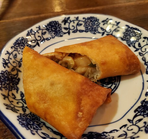 辛い物を食べて暑さを吹っ飛ばそうと竹林坊へ行く。 辛い物を食べて暑さを吹っ飛ばそうと竹林坊へ行く。