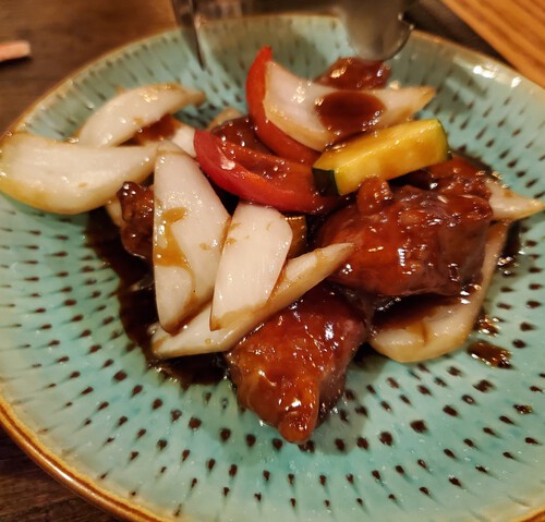 辛い物を食べて暑さを吹っ飛ばそうと竹林坊へ行く。 辛い物を食べて暑さを吹っ飛ばそうと竹林坊へ行く。