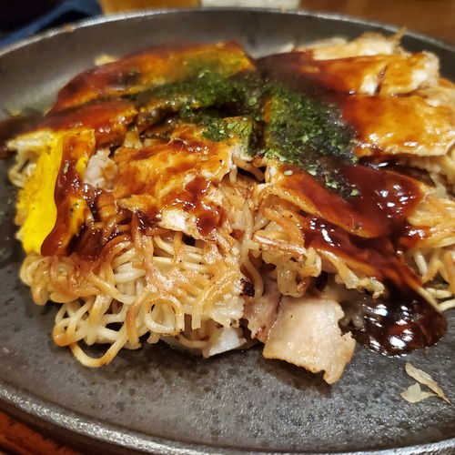香ばしい広島焼のお好み焼き 香ばしい広島焼のお好み焼き