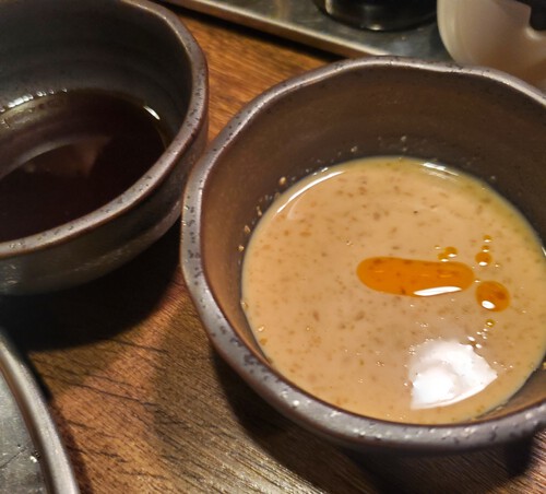 人気の餃子屋さんに行く。 人気の餃子屋さんに行く。