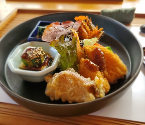 オシャレなカフェの美味しいランチ「野の花」 オシャレなカフェの美味しいランチ「野の花」
