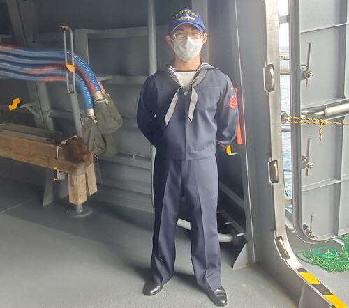 海上自衛隊の護衛艦「みょうこう」見学 海上自衛隊の護衛艦「みょうこう」見学