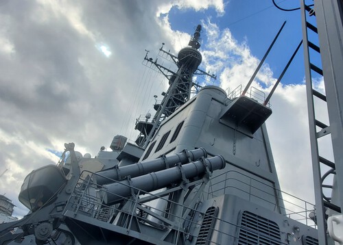 海上自衛隊の護衛艦「みょうこう」見学 海上自衛隊の護衛艦「みょうこう」見学