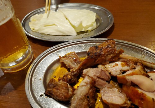 たまに食べたくなる「一鶴」の骨付鳥 たまに食べたくなる「一鶴」の骨付鳥