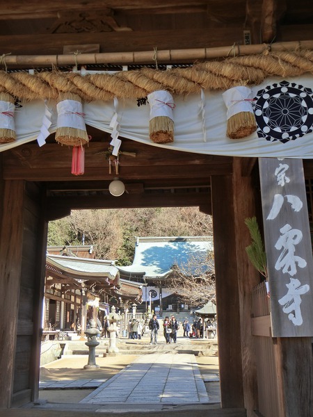 八栗さんには仏様と神様が仲良くいらっしゃる。 八栗さんには仏様と神様が仲良くいらっしゃる。