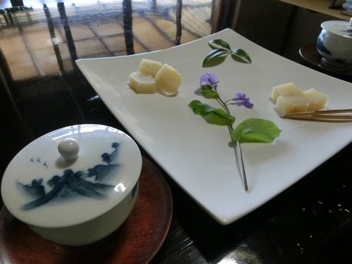 香川へ移住して始めたカフェ 香川へ移住して始めたカフェ