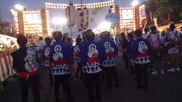 阿波踊りの翌朝なのに・・・ 阿波踊りの翌朝なのに・・・