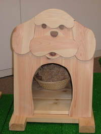 犬の形をした犬小屋2