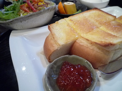 リースがステキなカフェ