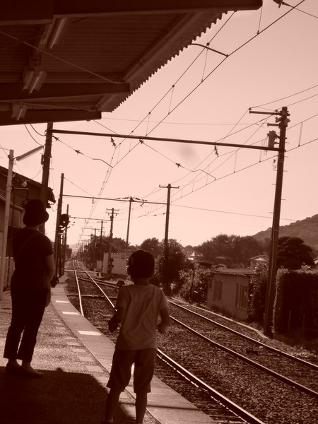琴電長尾駅から~~クレメントへ