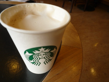 スタバで・・・ラテを