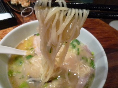 「一風堂」ラーメンも食べた。