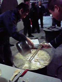 さぬき署へ年末慰問に・・・