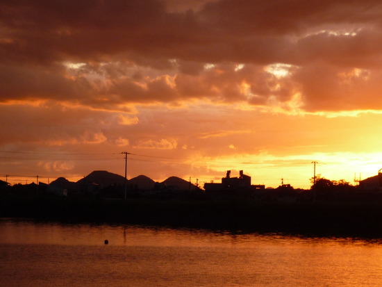 こんな夕焼けが見られてよかった。