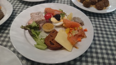 IKEAのミートボール食べ放題レポート IKEAのミートボール食べ放題レポート