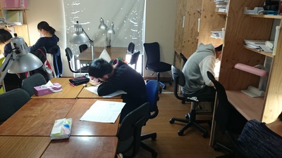 朝からやってます! 朝からやってます!