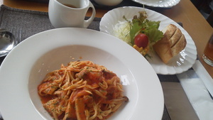 久しぶりのランチ(*^^)v 久しぶりのランチ(*^^)v
