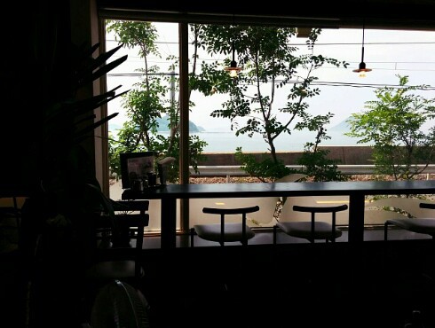 カフェ&レスト海岸通り カフェ&レスト海岸通り