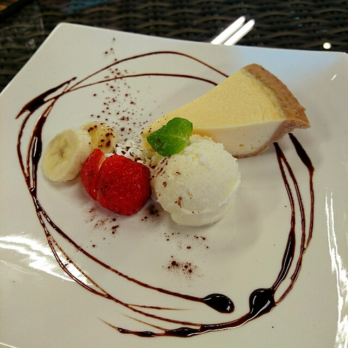 カフェ BAGUS.(バグース) オープン カフェ BAGUS.(バグース) オープン