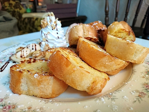 カフェラトープ (cafe la taupe ) カフェラトープ (cafe la taupe )