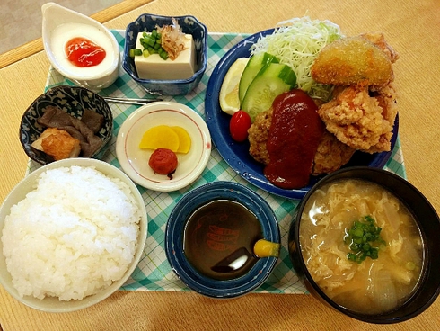 かあさん定食 おひるや かあさん定食 おひるや
