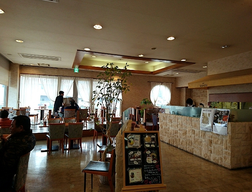 KAMADO CAFE (名物かまど) KAMADO CAFE (名物かまど)