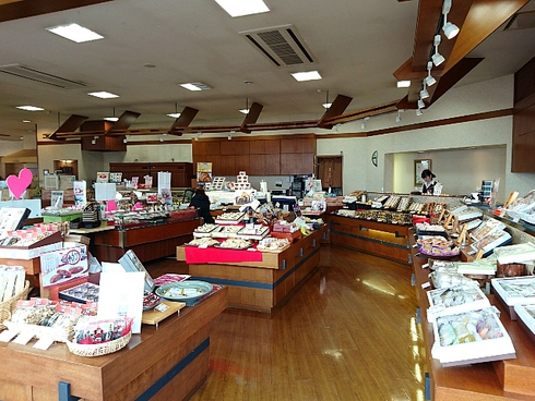 KAMADO CAFE (名物かまど) KAMADO CAFE (名物かまど)