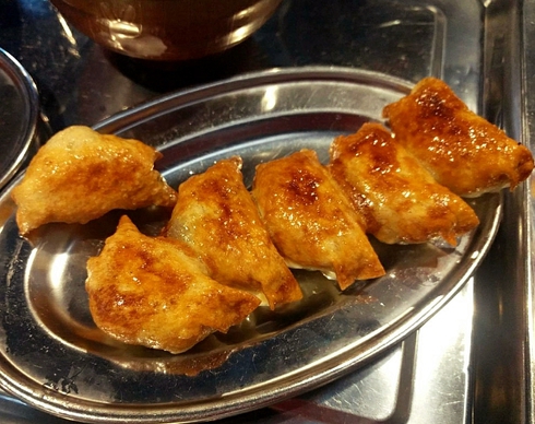 うたづ餃子 うたづ餃子