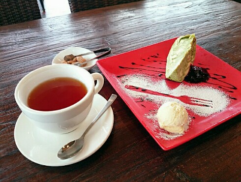 Bay Cafe アゼリア Bay Cafe アゼリア