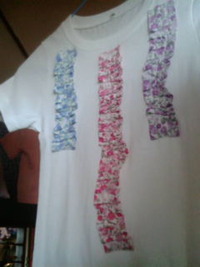 イワサトミキさんのTシャツは..mikakoさんのは..