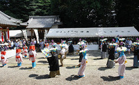 綾子踊り