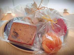 「川東菓子店」に行って参りました。 「川東菓子店」に行って参りました。
