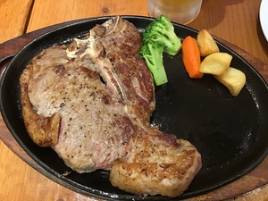 ついに Tボーンステーキ ‼️ ついに Tボーンステーキ ‼️