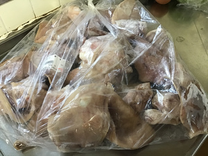 豚耳下処理で熱中症寸前! 豚耳下処理で熱中症寸前!
