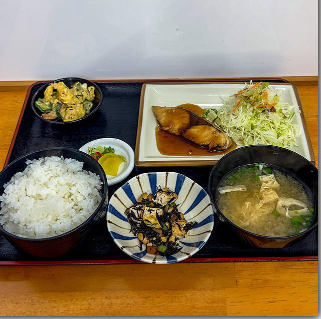 お食事処 かもん