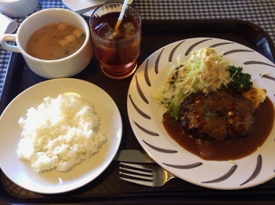 高松・阿部食堂でランチ