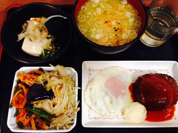 セルフ食堂の半田屋で低糖晩御飯 セルフ食堂の半田屋で低糖晩御飯