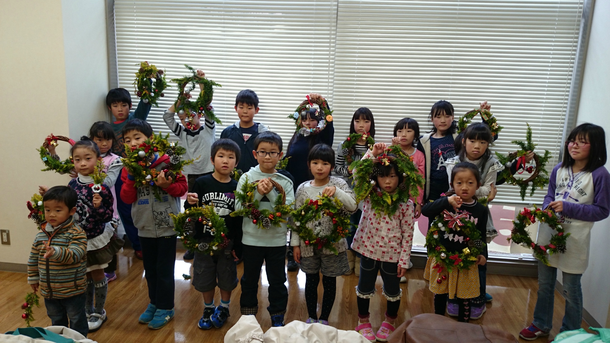 くりりんアートでステキなクリスマスリース くりりんアートでステキなクリスマスリース