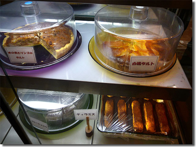 Dog cafe JINA