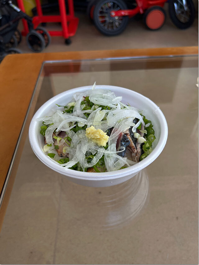 鰹のたたき丼@藤原鮮魚店 四万十町