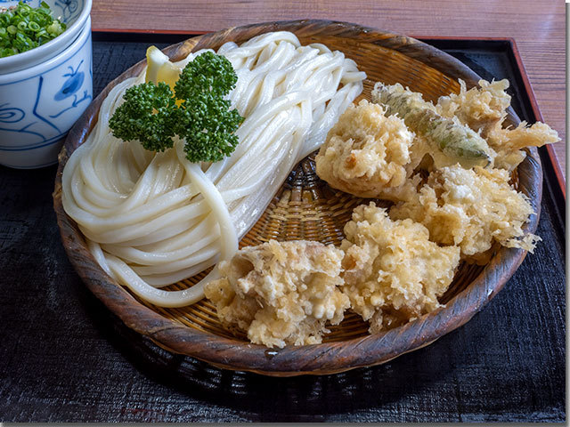 手打ちうどん 源内